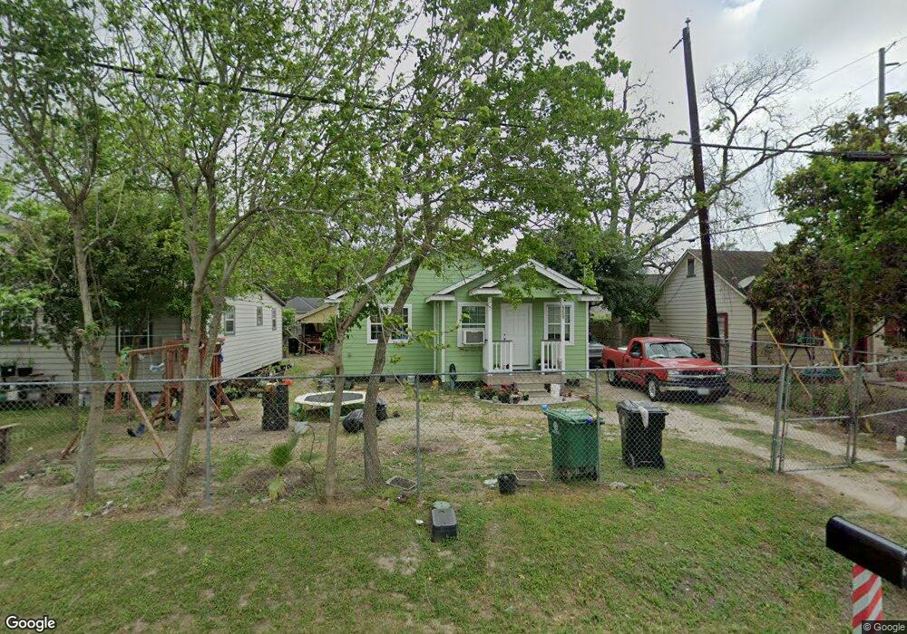 6809 Cours St, Houston, TX 77093 - photo 1