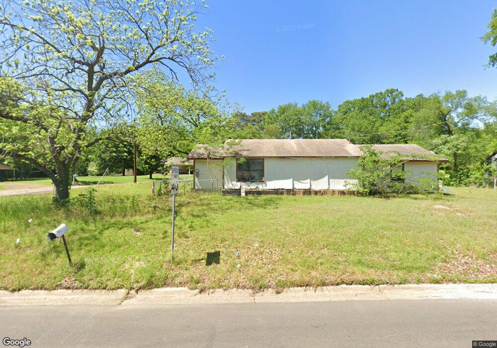 822 Westlawn Dr, Texarkana, TX 75501 - photo 1