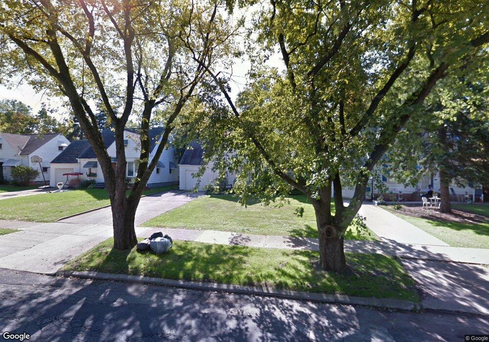 17212 Maple Heights Blvd, Maple Heights, OH 44137 - photo 1