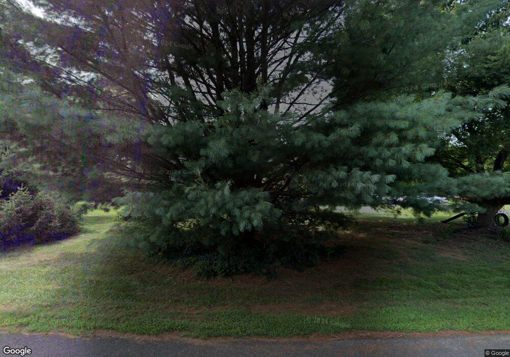 7230 N Starcrest Dr, Warrenton, VA 20187 - photo 1