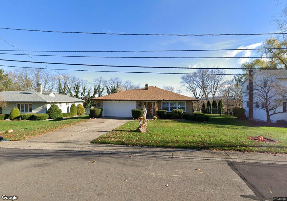 13 Lawrence St, Nanticoke, PA 18634 - photo 1