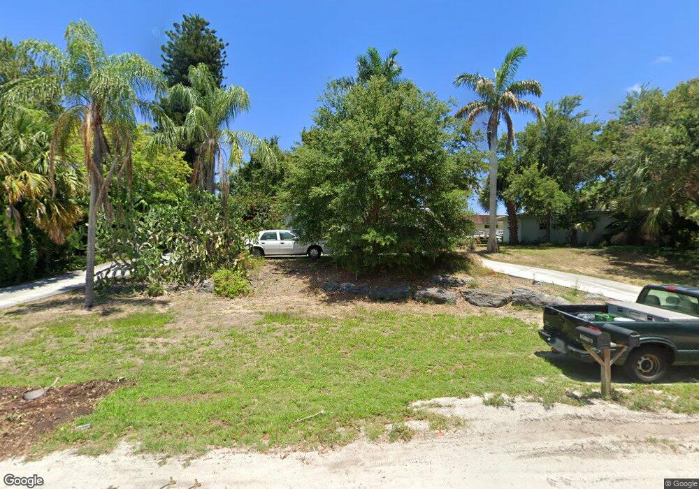 1475 NE Waveland Ave, Jensen Beach, FL 34957 - photo 1