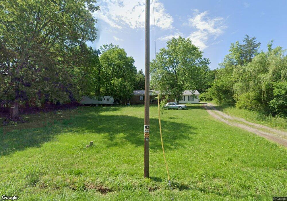 111 White Dr, Shelbyville, TN 37160 - photo 1