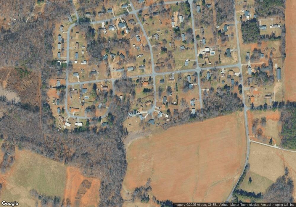 107 Hemingway Ln, Statesville, NC 28625 - photo 1