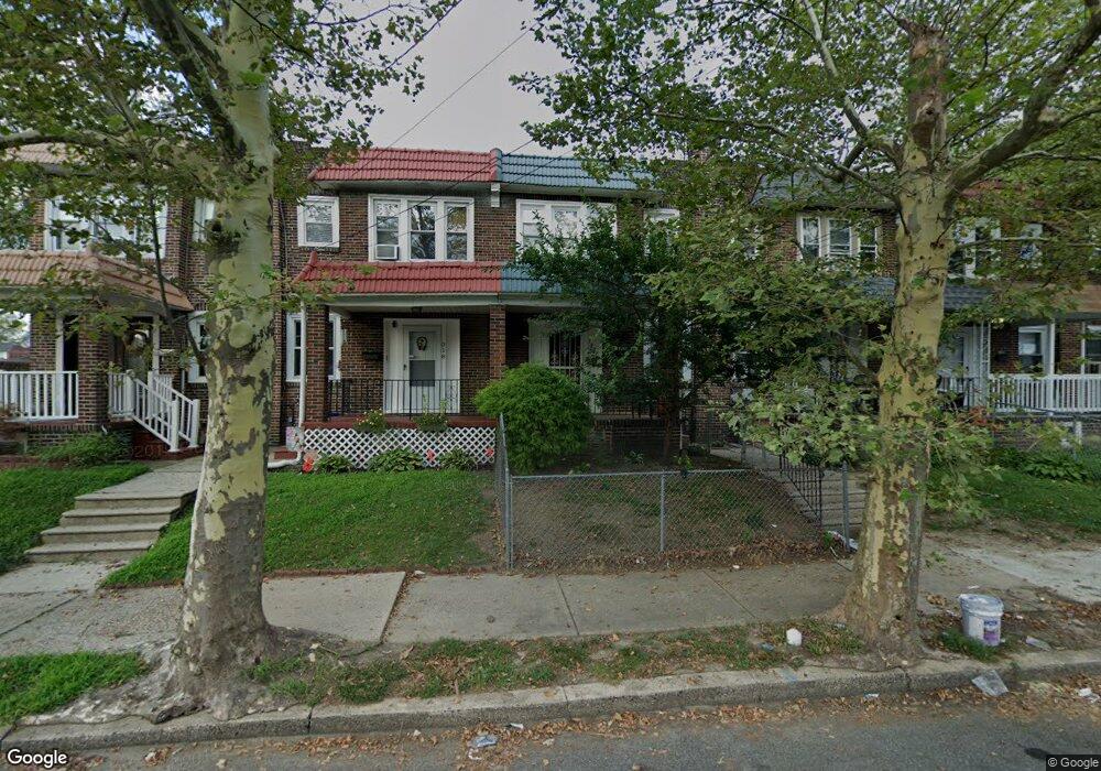320 Boyd St, Camden, NJ 08105 - photo 1