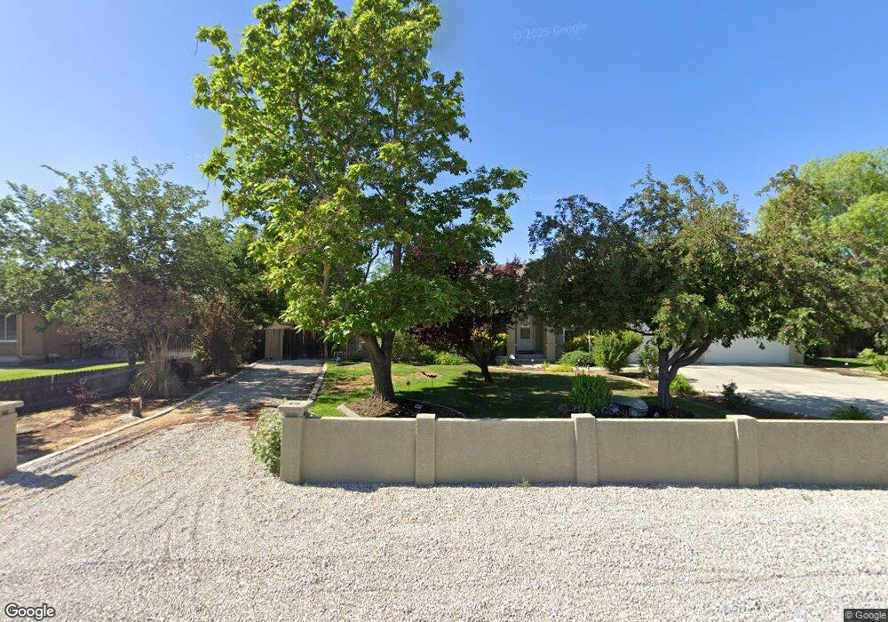 835 Hunter Park Way, Fallon, NV 89406 - photo 1