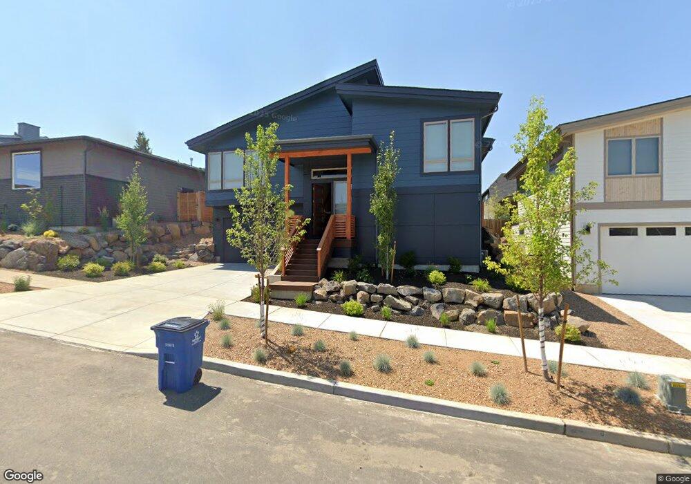 63112 Iner Loop, Bend, OR 97701 - photo 1