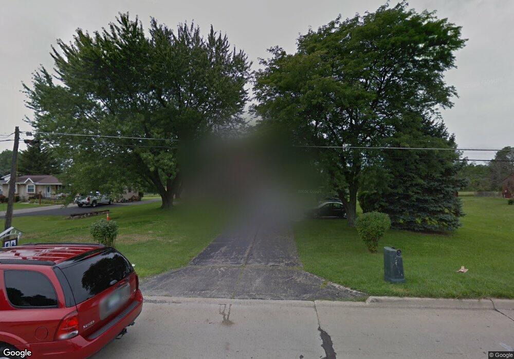 1039 N Linden Rd, Flint, MI 48532 - photo 1