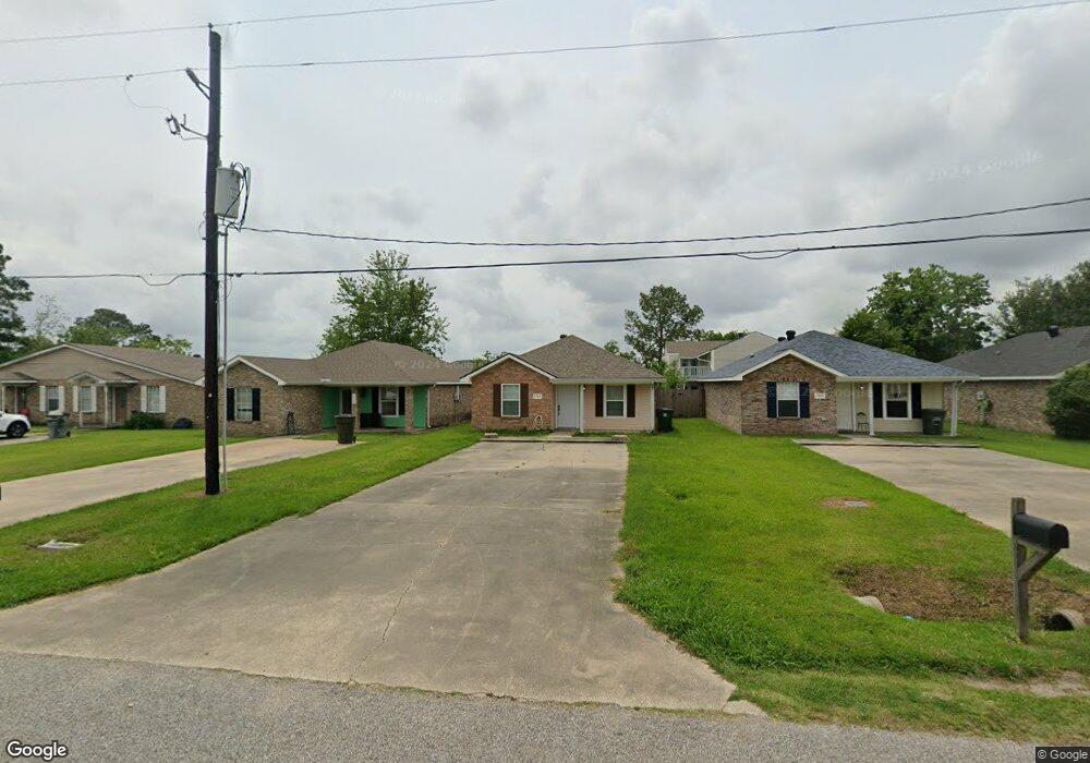 1743 S Tallowood Dr, Lake Charles, LA 70605 - photo 1