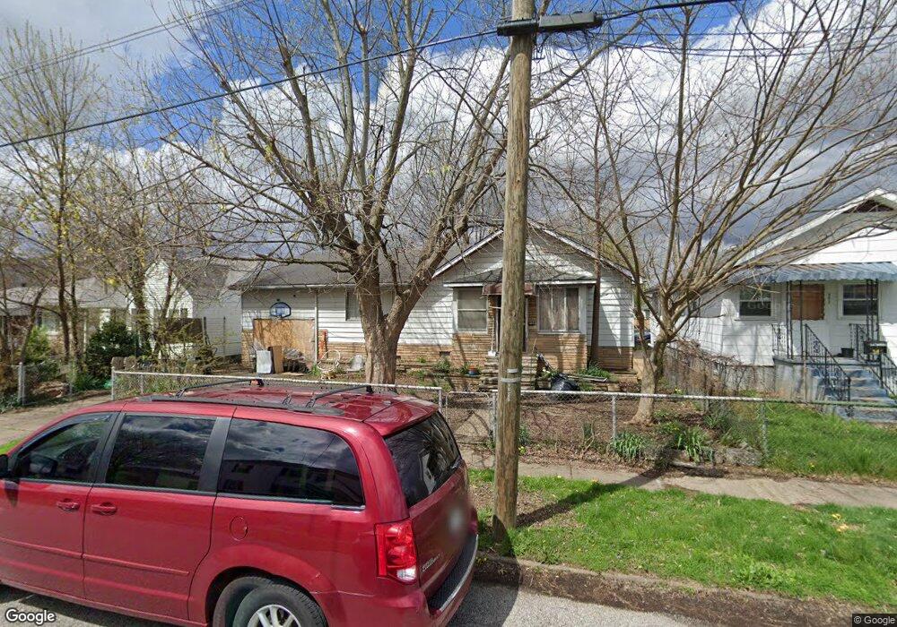 433 18th St, Dunbar, WV 25064 - photo 1