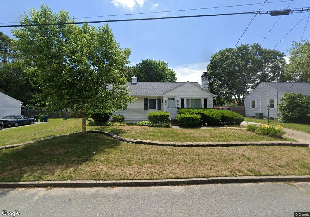 38 Liverpool St, Warwick, RI 02886 - photo 1