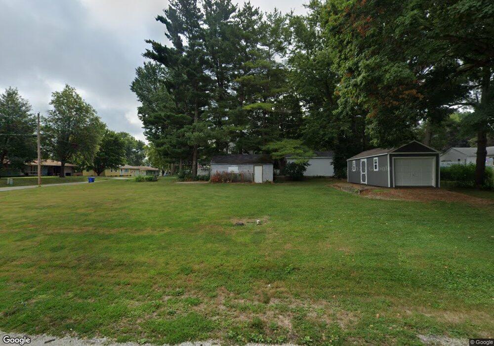 520 S Stowe St, Virginia, IL 62691 - photo 1