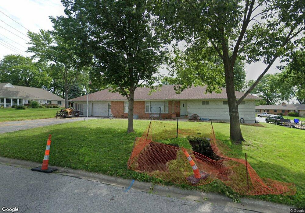 5903 Garnett St, Shawnee, KS 66203 - photo 1