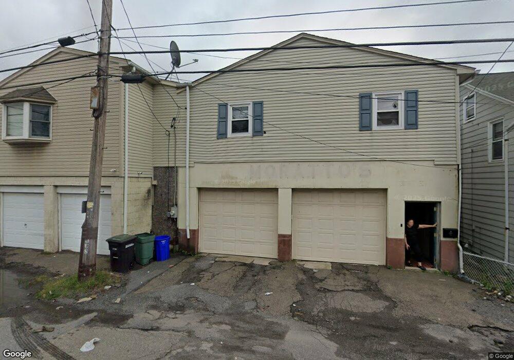 226 E 1st St, Hazleton, PA 18201 - photo 1