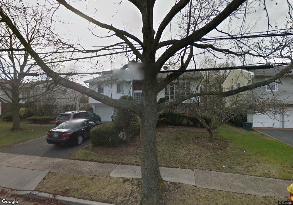 2720 Covered Bridge Rd, Merrick, NY 11566 - photo 1