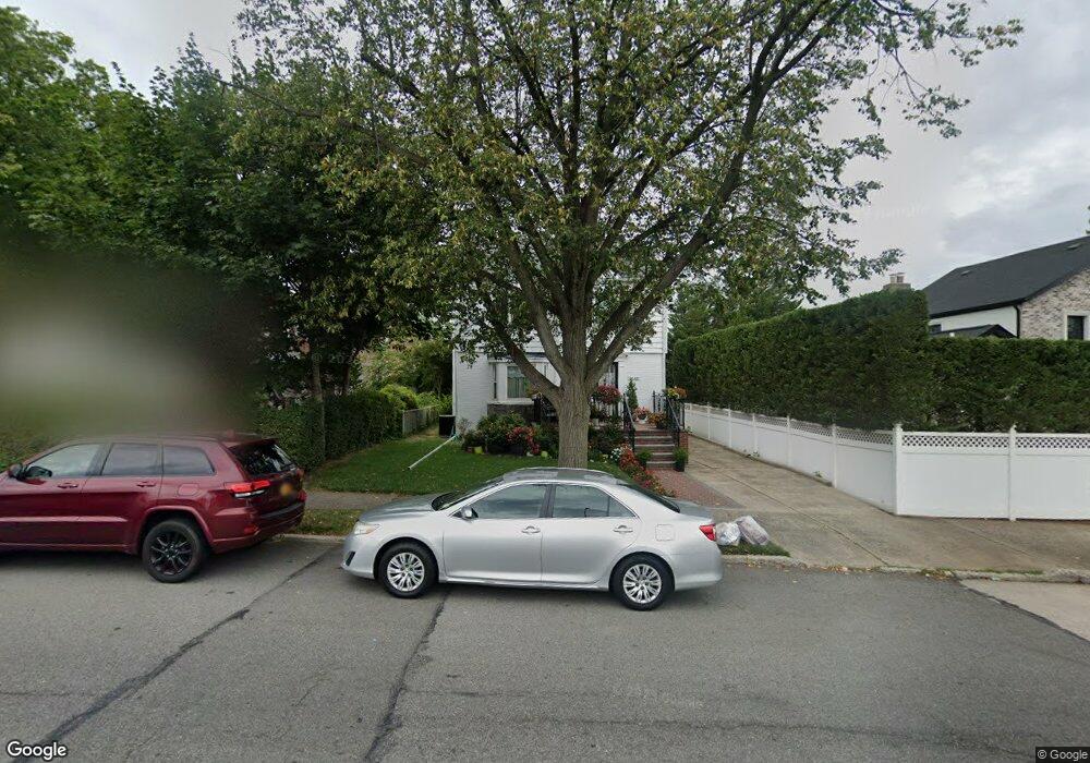 8040 188th St, Hollis, NY 11423 - photo 1