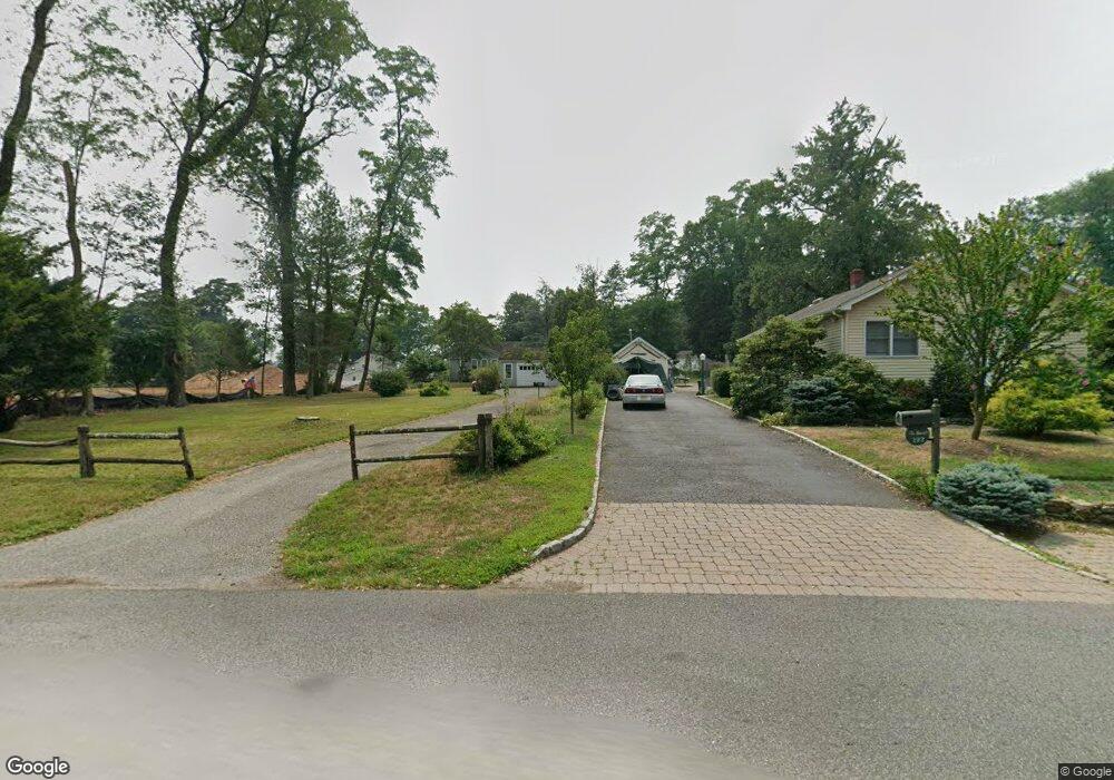 190 Midwood Rd, Paramus, NJ 07652 - photo 1