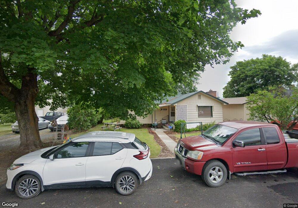 213 N Bernard St, Chewelah, WA 99109 - photo 1