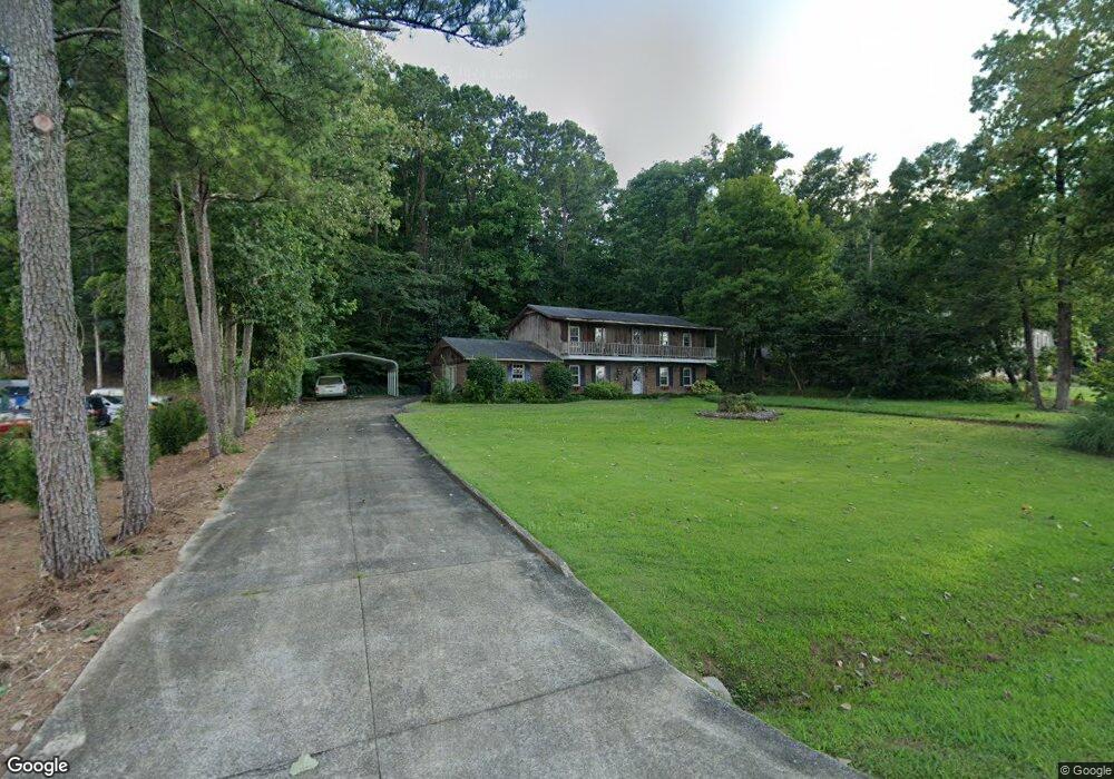 140 Lake Wood Dr, Gadsden, AL 35901 - photo 1