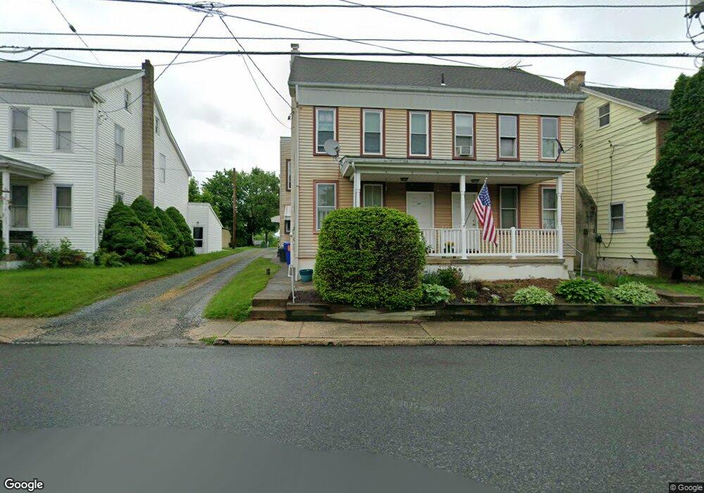 113 E Chestnut St, Bechtelsville, PA 19505 - photo 1