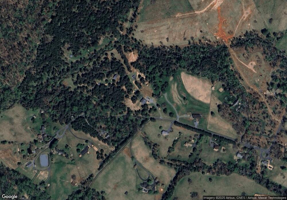 650 Bridlepath Dr, Earlysville, VA 22936 - photo 1