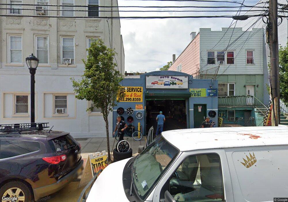 723 22nd St, Union City, NJ 07087 - photo 1