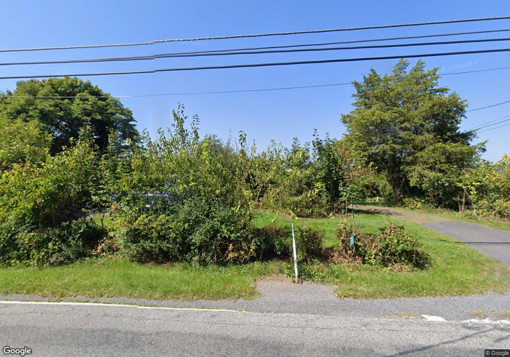 637 Jacobsburg Rd, Nazareth, PA 18064 - photo 1