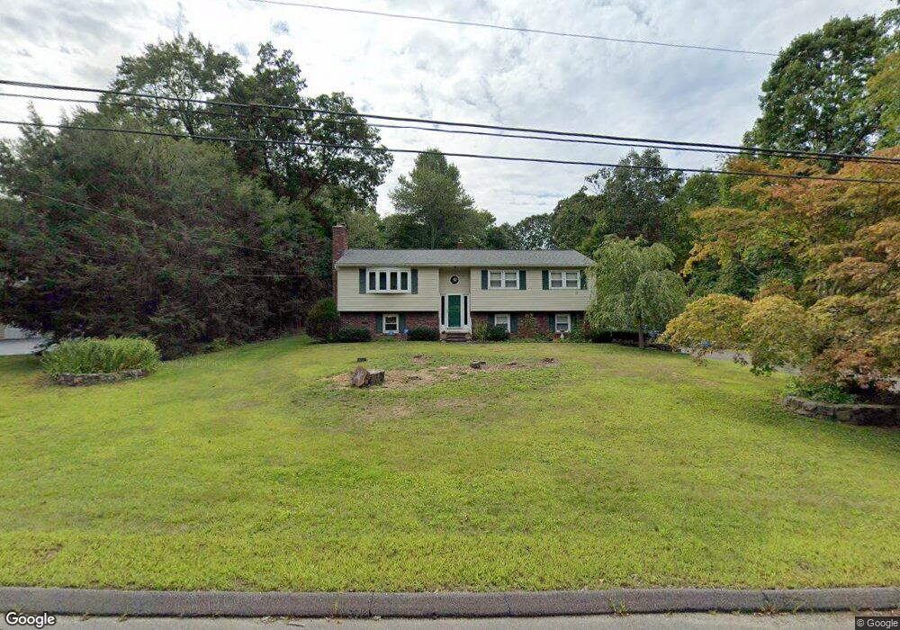 53 Tower Rd, Middlebury, CT 06762 - photo 1