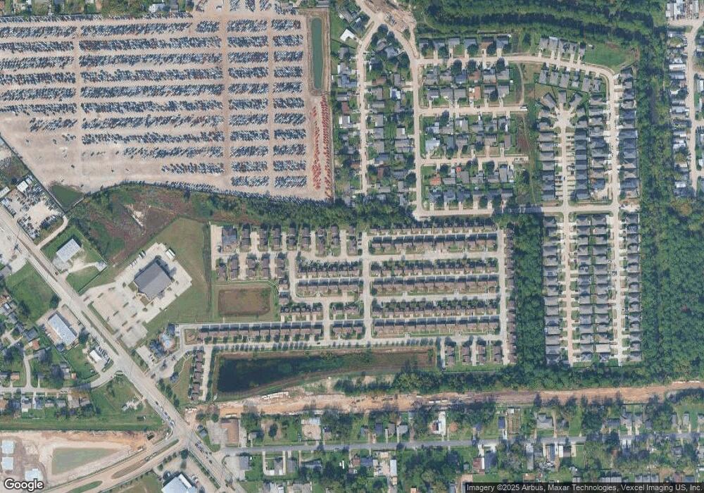 233 Isaac Ln, Houston, TX 77088 - photo 1