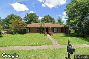 1017 Stratford Dr, West Memphis, AR 72301