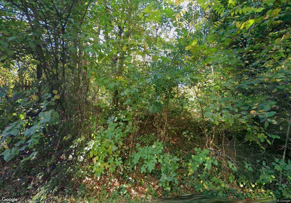 6901 Georgetown Pike, McLean, VA 22101 - photo 1