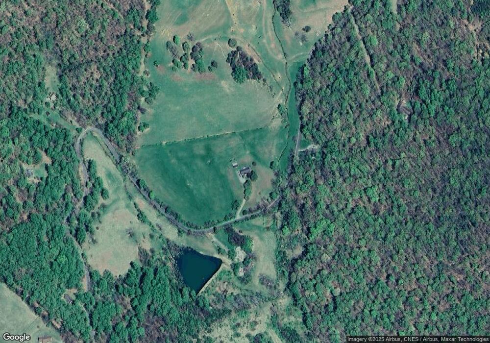 915 Simms Rd, Stanardsville, VA 22973 - photo 1