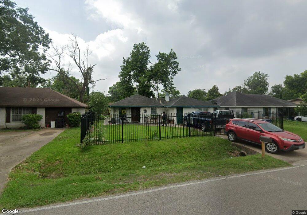 3418 Castledale Dr, Houston, TX 77093 - photo 1