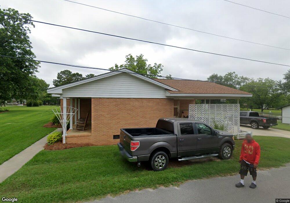 622 N Green St, Doerun, GA 31744 - photo 1