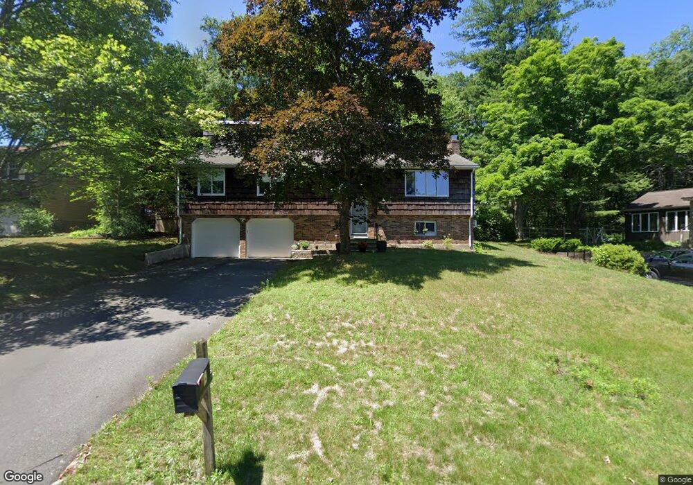 15 Whitney Cir, Windsor, CT 06095 - photo 1