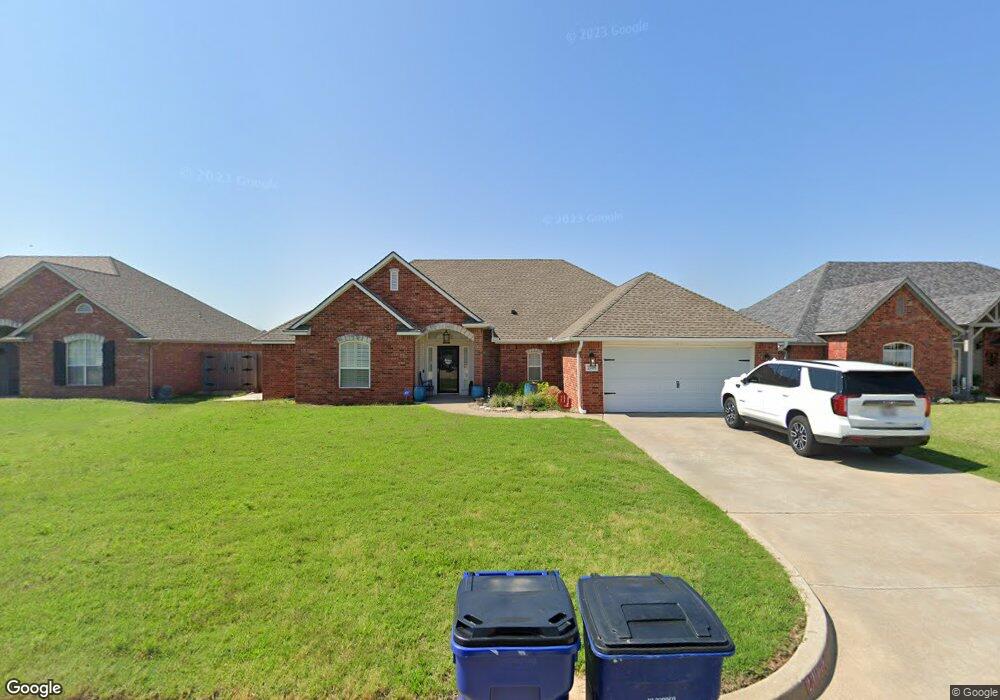 2308 Meadowview Dr, Duncan, OK 73533 - photo 1