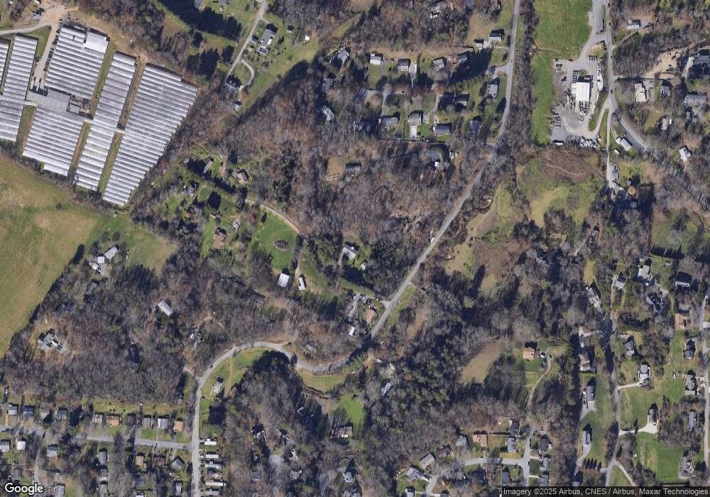 7 Willis Rd, Asheville, NC 28806 - photo 1