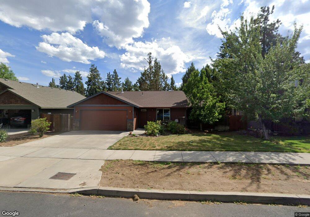 20582 Prospector Loop, Bend, OR 97702 - photo 1