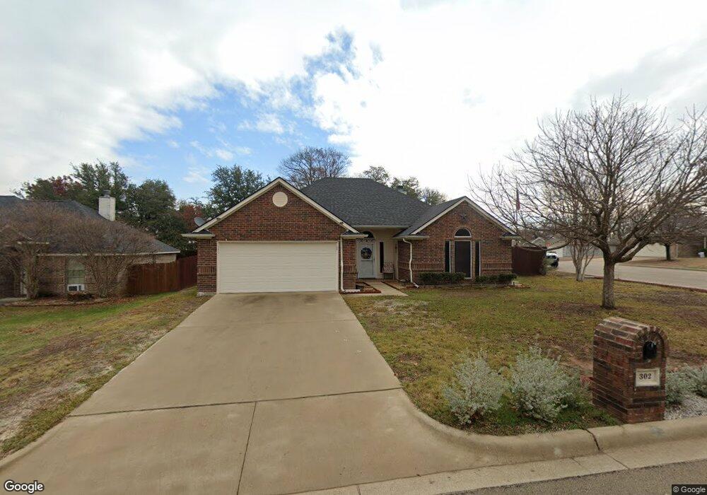 302 Clark Ave, Weatherford, TX 76085 - photo 1