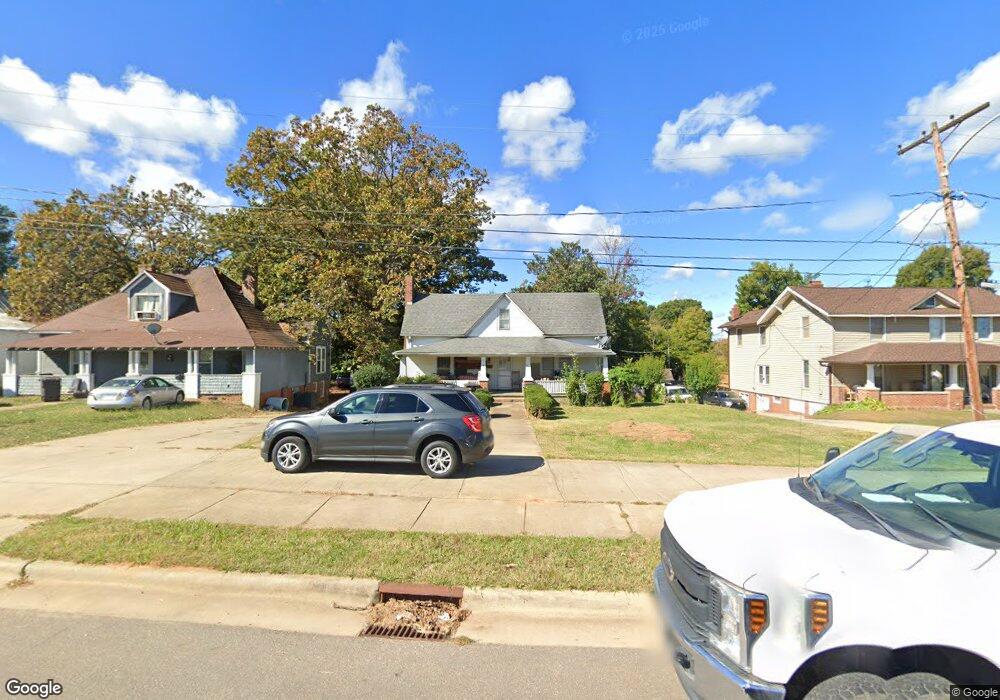 830 Wilson W Lee Blvd, Statesville, NC 28677 - photo 1