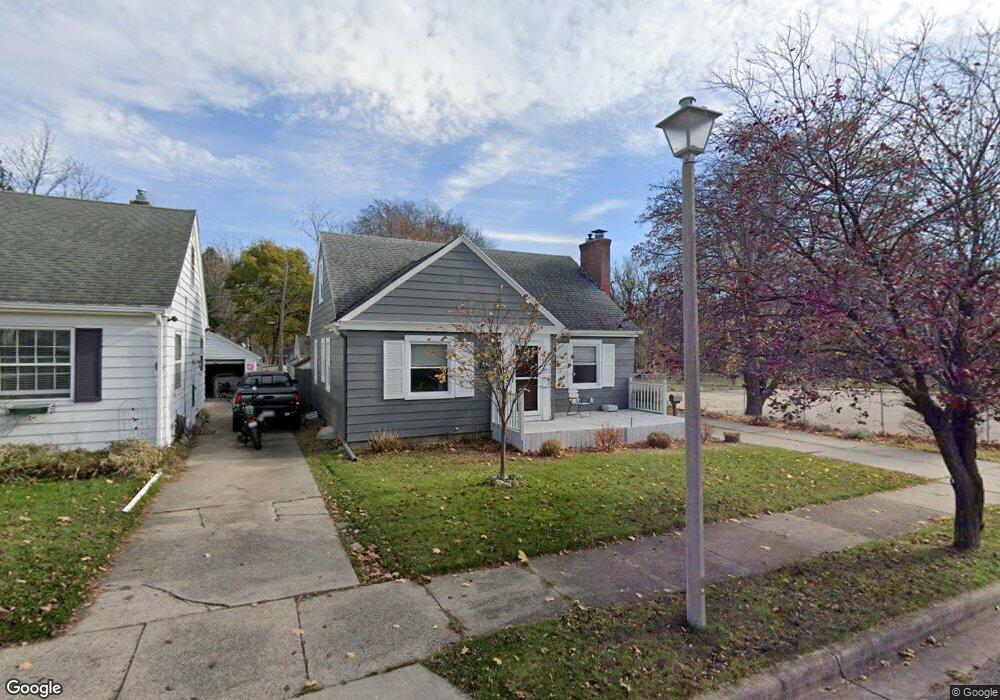 2609 Harding Ave, Lansing, MI 48910 - photo 1