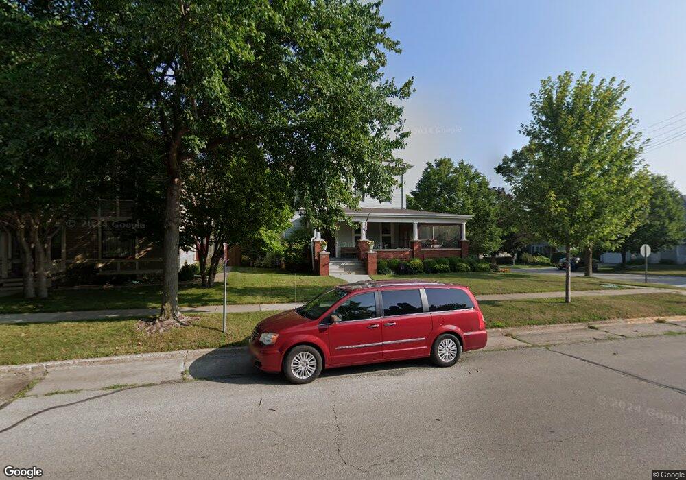 906 W 4th St, Red Wing, MN 55066 - photo 1