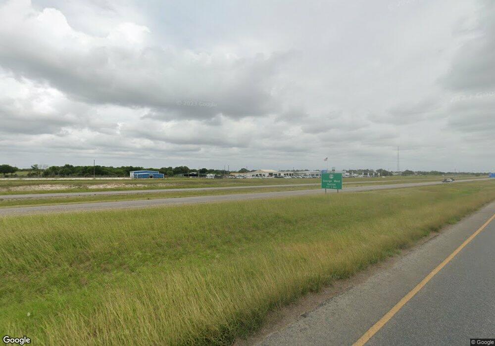 1823 U S 181 Frontage Rd, Beeville, TX 78102 - photo 1