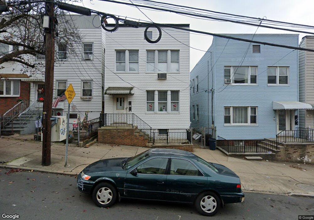 167 Lincoln St, Jersey City, NJ 07307 - photo 1