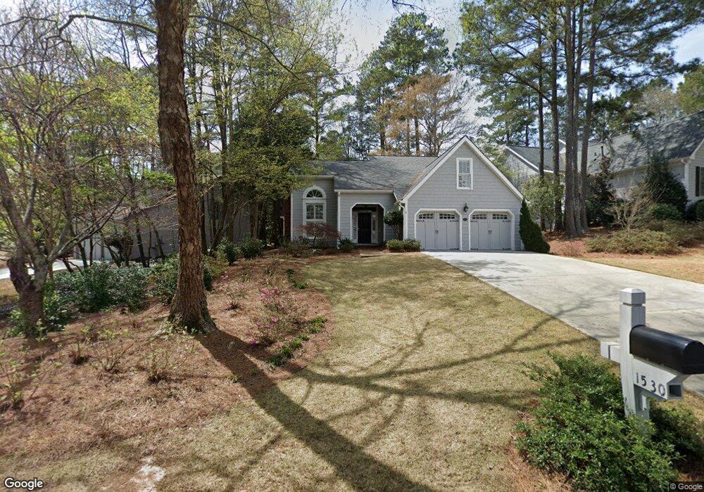 1530 Spinnaker Dr, Alpharetta, GA 30005 - photo 1