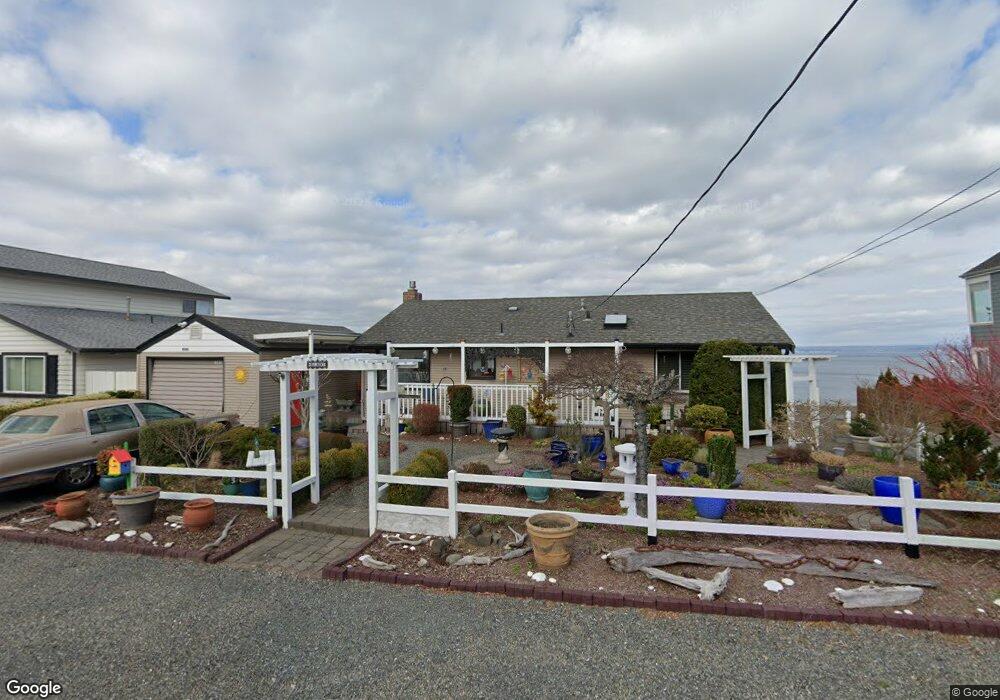 1090 2nd St, Mukilteo, WA 98275 - photo 1