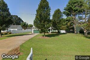 2030 Hammond Ct, Hayes, VA 23072