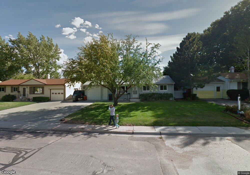 4003 E 10th St, Cheyenne, WY 82001 - photo 1