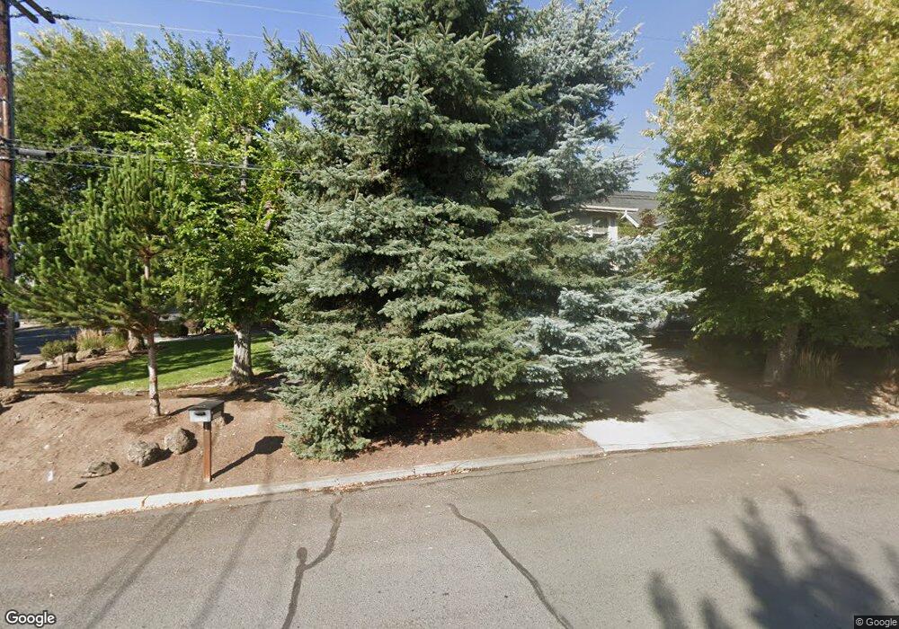 1525 NW 11th St, Bend, OR 97701 - photo 1