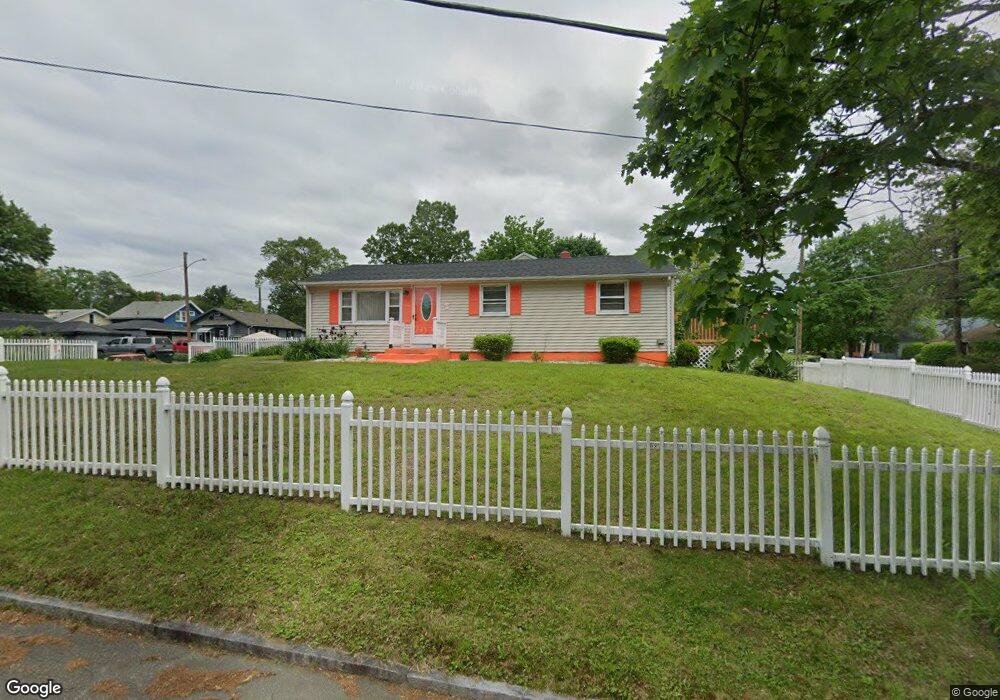 69 Hobson St, Springfield, MA 01109 - photo 1